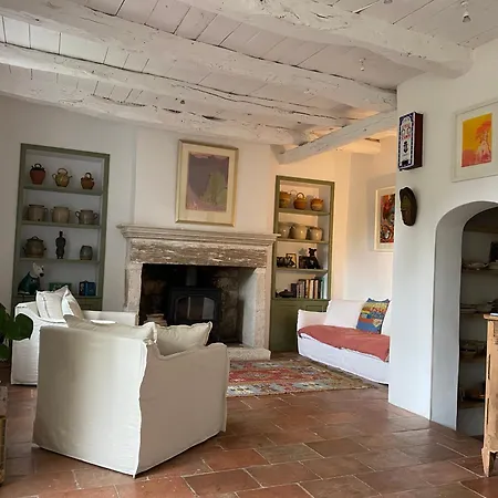 Le Coucou Bed and breakfast