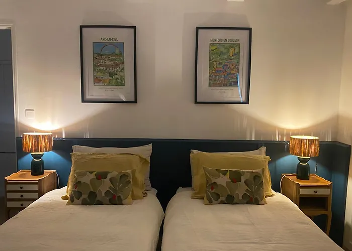 Le Coucou Nocleg ze śniadaniem Montcuq